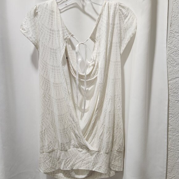 Express - Sexy White open back animal snake skin print shirt - Picture 1 of 4